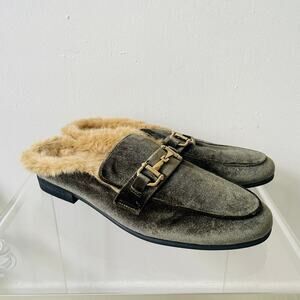 Steve Madden Green Furry Mules MENS Size 10
